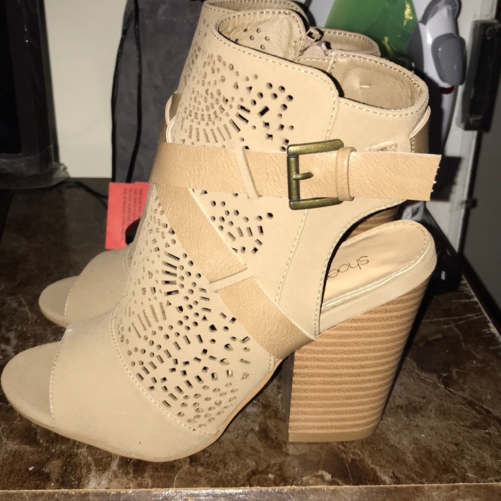 Heel Toe Boots
